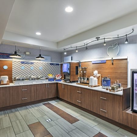 Holiday Inn Express & Suites Tulsa S Broken Arrow Hwy 51 By Ihg Zewnętrze zdjęcie