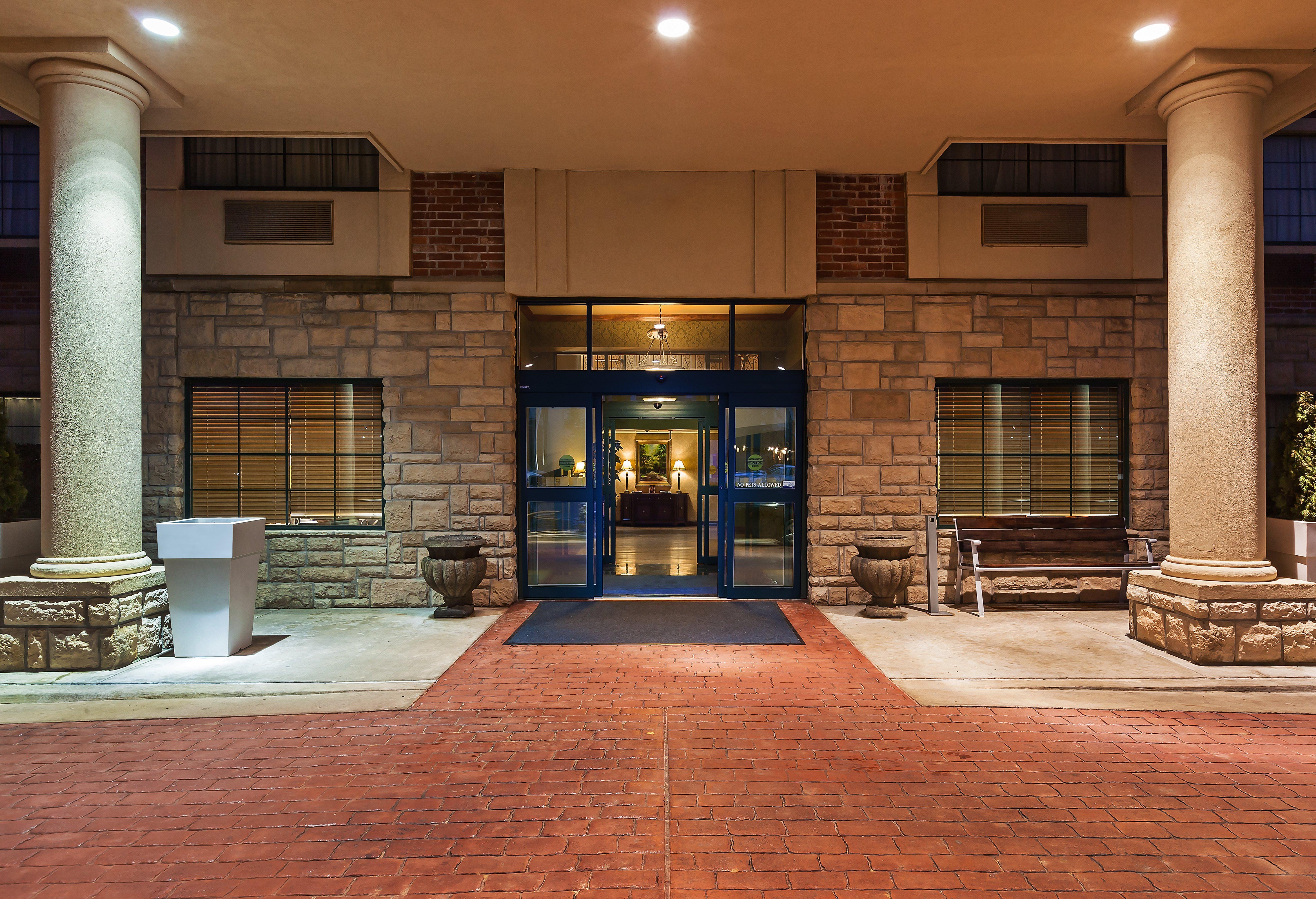 Holiday Inn Express & Suites Tulsa S Broken Arrow Hwy 51 By Ihg Zewnętrze zdjęcie