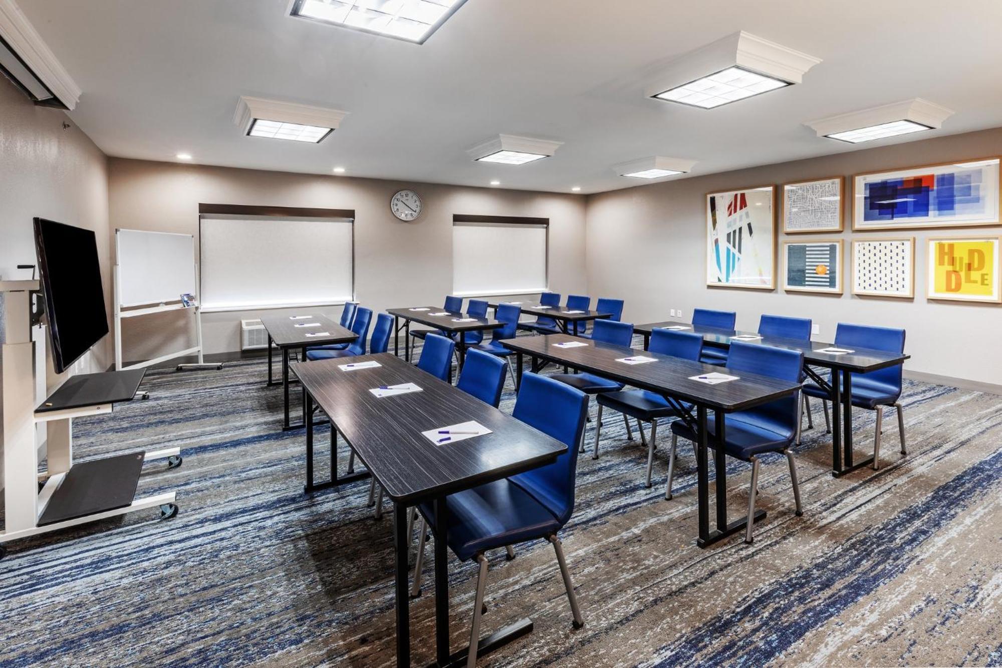 Holiday Inn Express & Suites Tulsa S Broken Arrow Hwy 51 By Ihg Zewnętrze zdjęcie