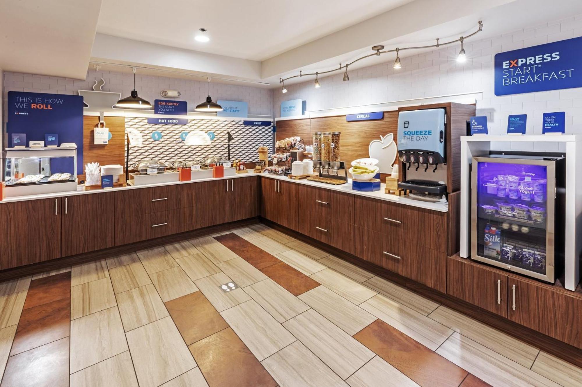 Holiday Inn Express & Suites Tulsa S Broken Arrow Hwy 51 By Ihg Zewnętrze zdjęcie