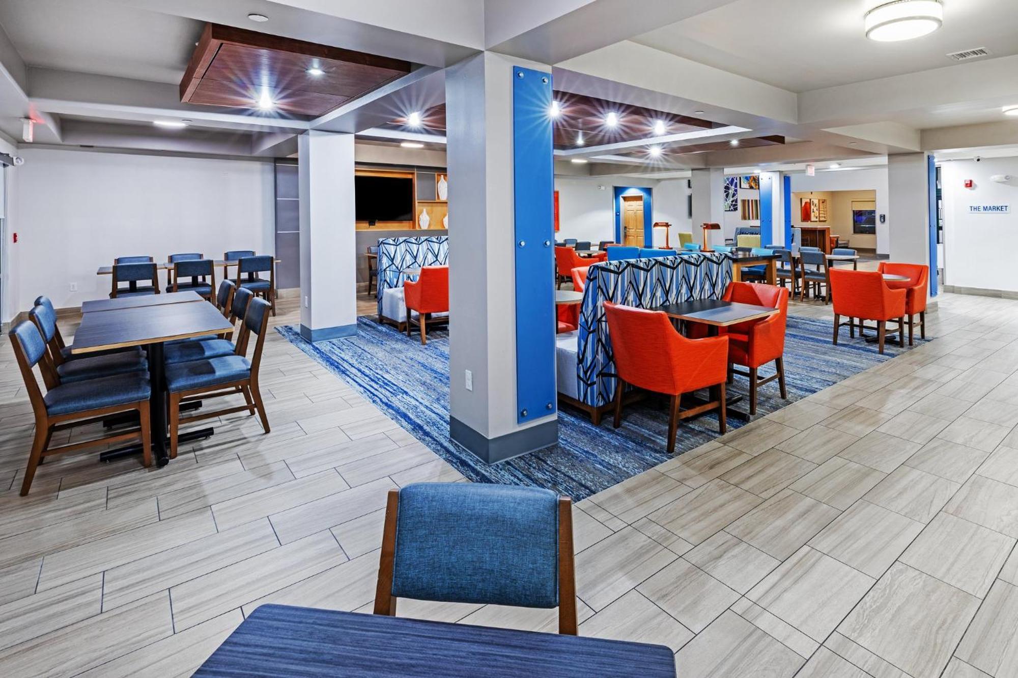 Holiday Inn Express & Suites Tulsa S Broken Arrow Hwy 51 By Ihg Zewnętrze zdjęcie