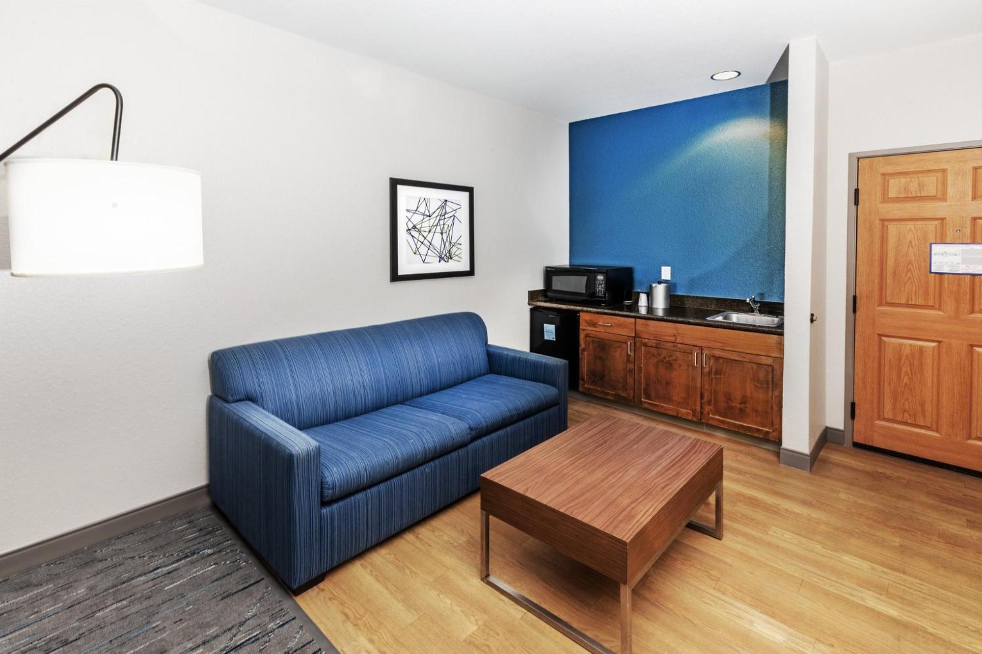 Holiday Inn Express & Suites Tulsa S Broken Arrow Hwy 51 By Ihg Zewnętrze zdjęcie